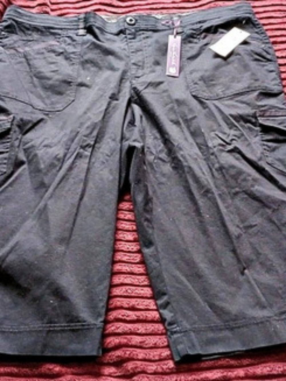 Gloria Vanderbilt Dawn Cargo Capri Pants Black Waist 20W